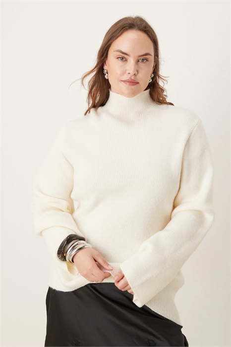 Свитер с высоким воротником из трикотажа артикул 150326986