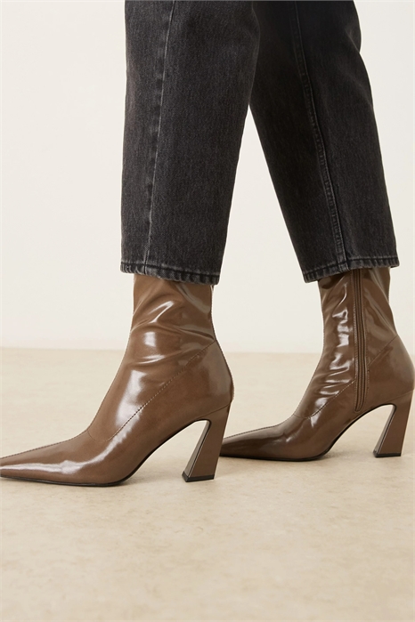 Ботильоны с заостренным носком и мелкоячеистой вязкой артикул 147264655