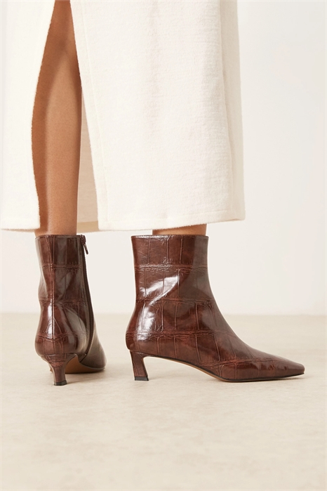 Ботильоны Riley на среднем каблуке артикул 147264651