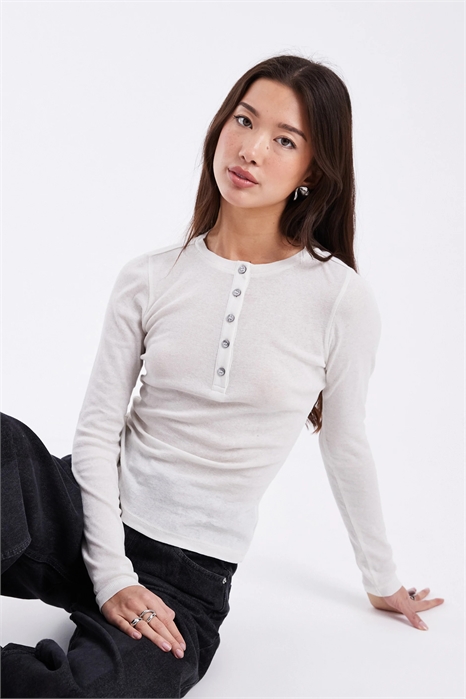 Топ с застежкой на пуговицах артикул 153922205