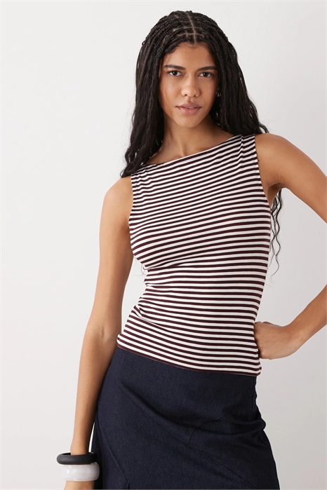 Топ без рукавов с мягким лодочным вырезом от Annie артикул 153531060