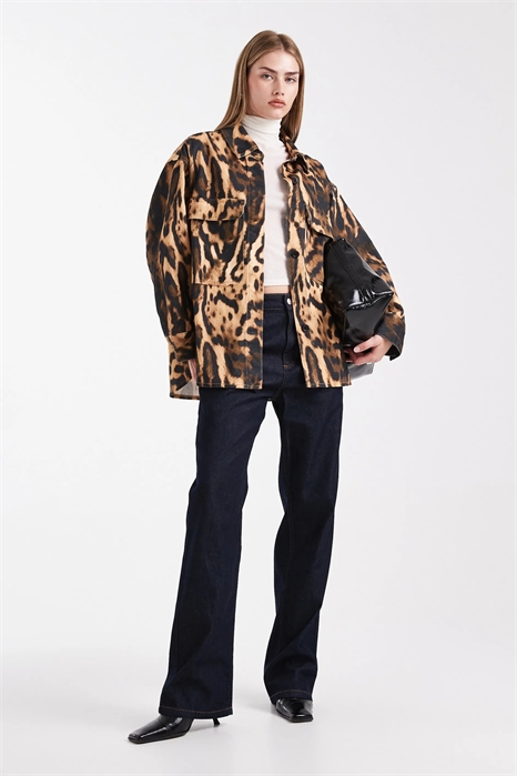 Джинсы с прямыми брючинами и накладками в стиле 90-х артикул 151930024