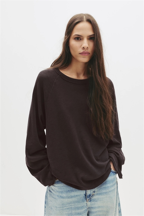 Футболка с длинными рукавами и рагланными рукавами артикул 152930090