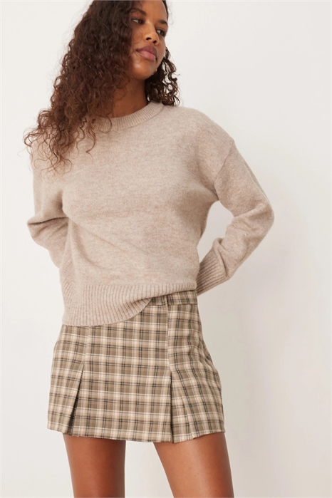 Мини-юбка-шорты с индивидуально скроенными складками артикул 152626543