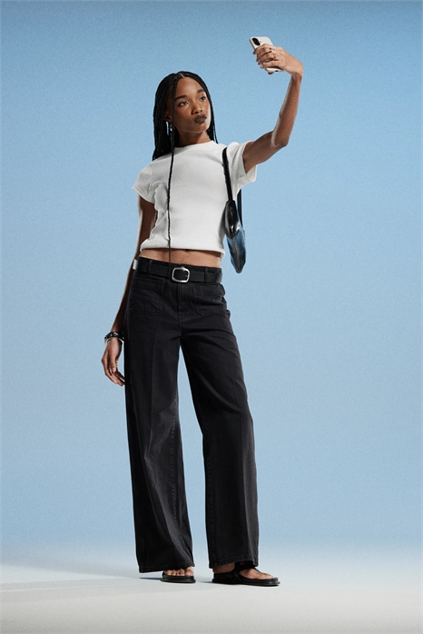 Джинсы Emma с золотыми пуговицами и широкими брючинами артикул 141460719