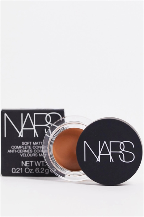 Консилер с мягким матовым эффектом артикул 1023098