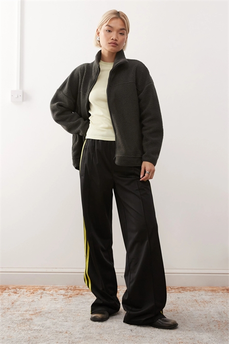 Флисовая кофта на молнии с воротником-воронкой артикул 151739400