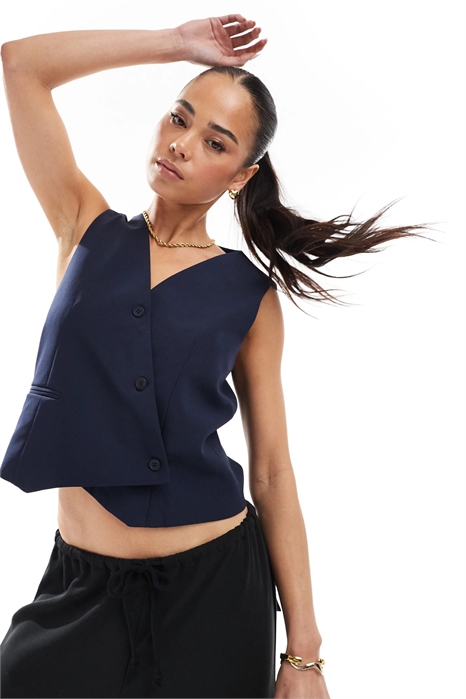 Жилет с асимметричным элементом артикул 140438844