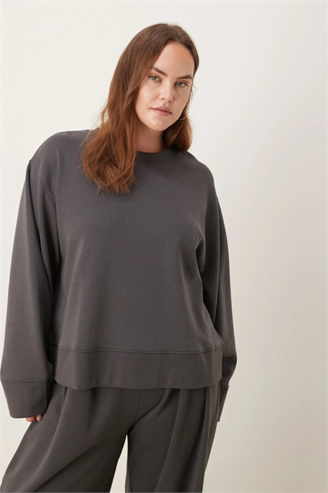 ASOS DESIGN Curve: свитер с круглым вырезом из интерлока свободного кроя артикул 148034759