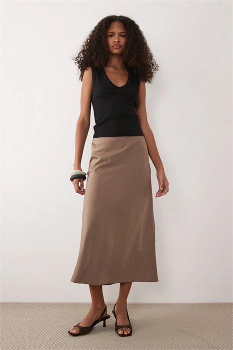 Атласная юбка средней длины артикул 134316917