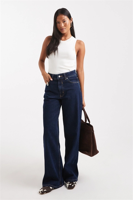 ASOS DESIGN Джинсы «папа» с широкими брючинами, размер Petite артикул 147695167