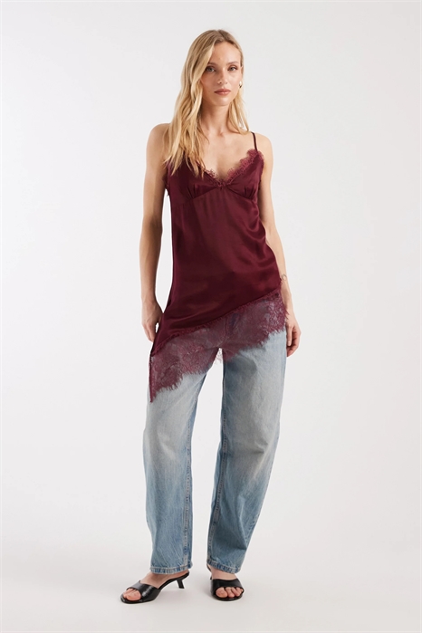 ASOS DESIGN Джинсы-сlim с зауженным кроем для миниатюрных артикул 147695610