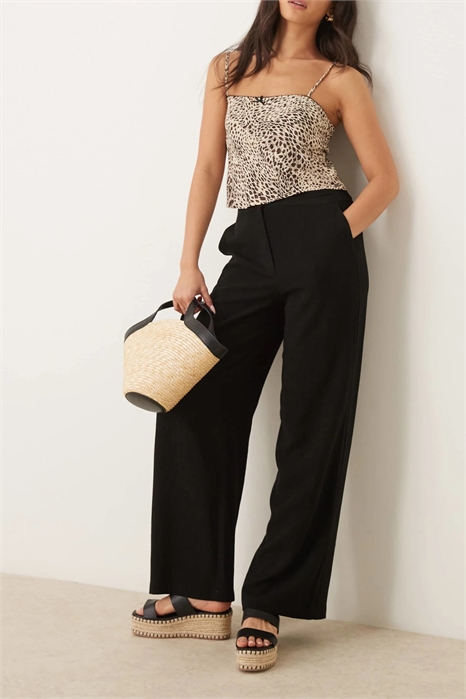 Брюки свободного кроя с прямыми брючинами из льна артикул 139958203