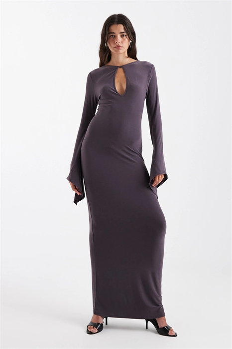 Макси-платье с асимметричными рукавами «ангел» артикул 155539835