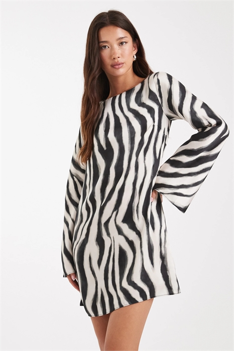 Мини-платье из атласа с принтом «зебра» артикул 151092315