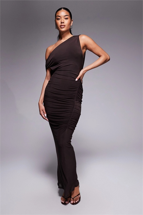 Макси-платье с драпировкой на спине и сборками артикул 150431063