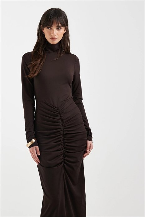 Макси-платье с длинными рукавами, высоким воротником и рюшами спереди артикул 152941971