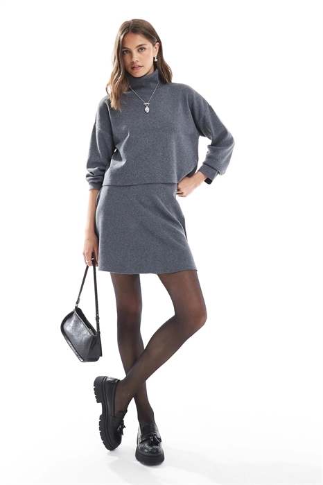 Мини-юбка из трикотажа с декоративными швами co-ord артикул 147763060