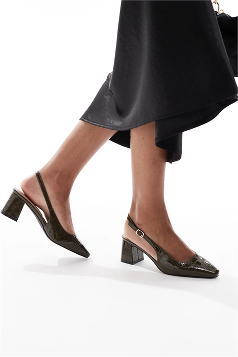 Туфли на каблуке со шнуркой сзади артикул 150706272