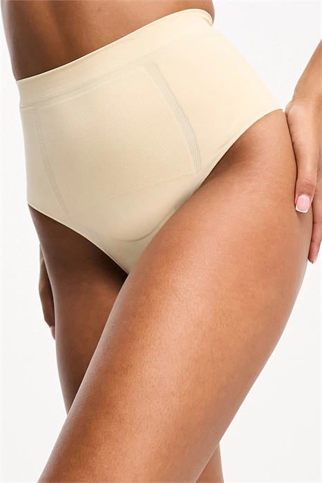 Стринги Absolute Sculpt с высокой посадкой и безупречной фигурой артикул 132785523