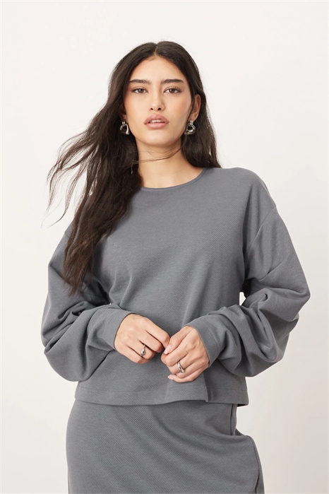 Топ прямого кроя из фактурного джерси с рукавами-складками co-ord артикул 138173540