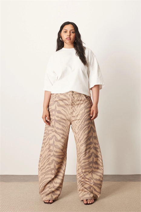 Джинсы Curve Sydney из денима с расклешенными брючинами артикул 147440346