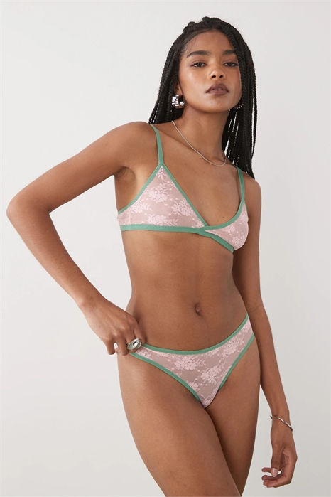 Мягкий бюстгальтер с кружевом и контрастной окантовкой от Lakara артикул 142118475