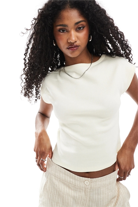 Детская футболка с широкой окантовкой и V-образным вырезом артикул 144643543