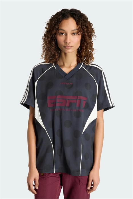 Уличная футболка с короткими рукавами артикул 156135033