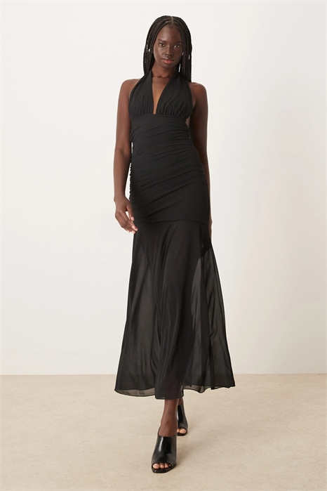 Макси-платье с завязками на шее и заниженной талией артикул 152935079