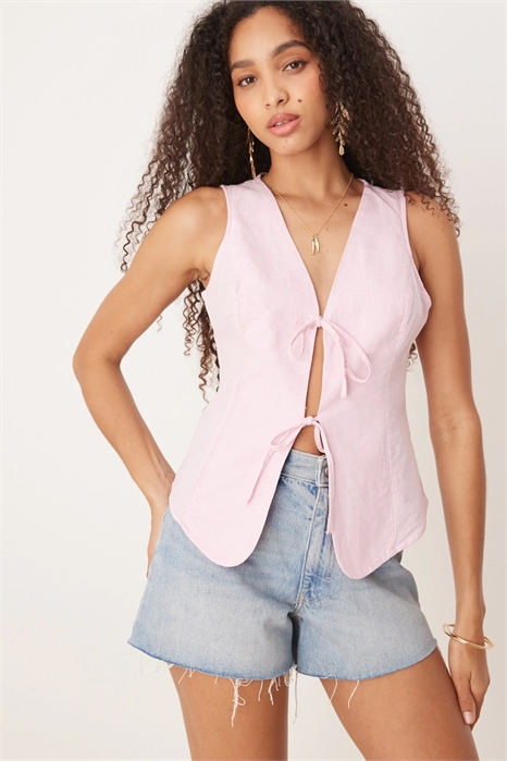 Льняной жилет с завязками спереди артикул 147141771