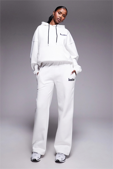 Джоггеры с вышитым логотипом теннисного клуба и карманами с высоким содержанием хлопка co-ord артикул 147764591