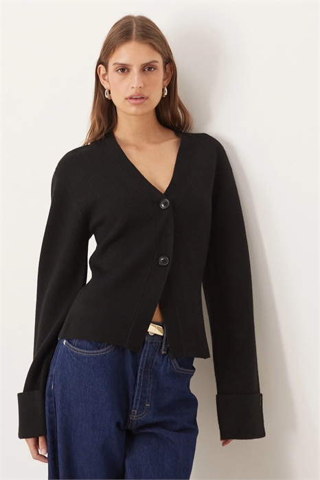 Вязаный кардиган с длинными рукавами и рельефным узором артикул 151526295