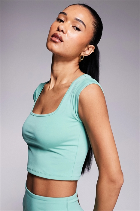 Топ с квадратным вырезом и короткими рукавами артикул 148886719