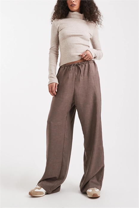 Брюки с широкими брючинами и завязками артикул 148261229