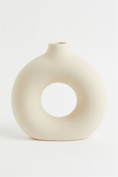 Большая керамическая ваза