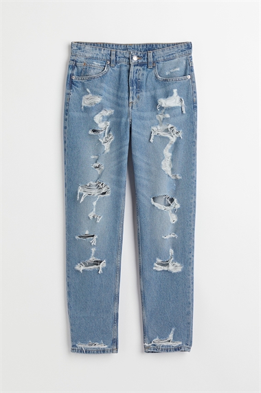 Низкие джинсы в стиле бойфренда 90-х