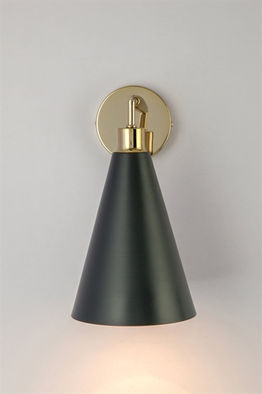 Настенный светильник с конусообразным абажуром