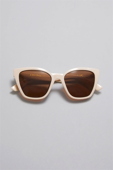 Солнцезащитные очки Cateye