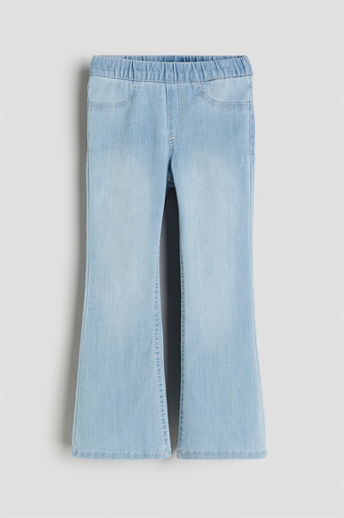 Суперстрейчевые джинсы с расклешенным кроем
