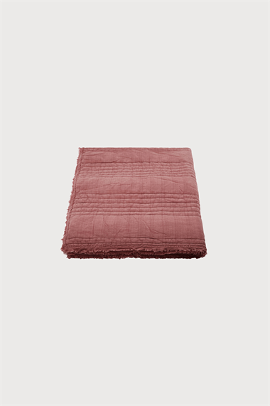 Одеяло, оборка, пыльная ягода