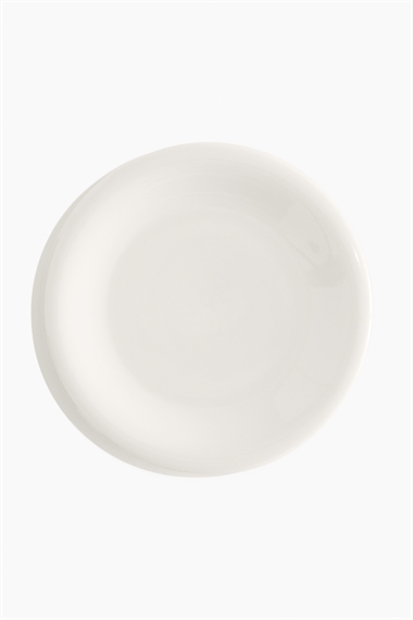 Обеденная тарелка из керамики