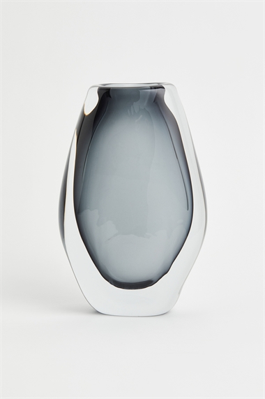 Классическая стеклянная ваза