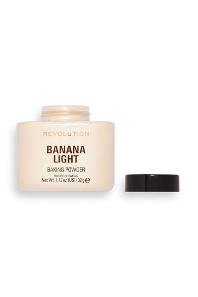 Revolution Loose Baking Powder Banana Light 1259434001