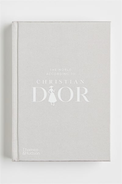 Книга "The World According to Christian Dior" 1145021001