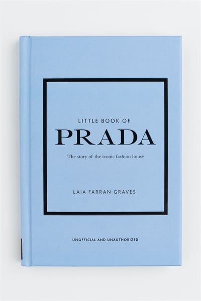 Книга "Little Book of Prada" 1181725001