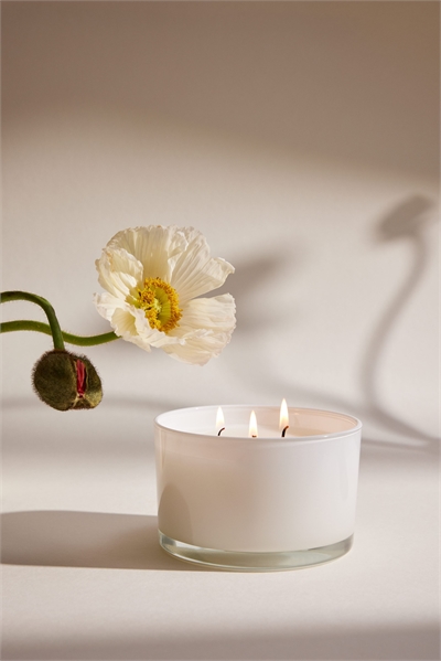 Ароматическая свеча в стеклянном держателе артикул 1170818002