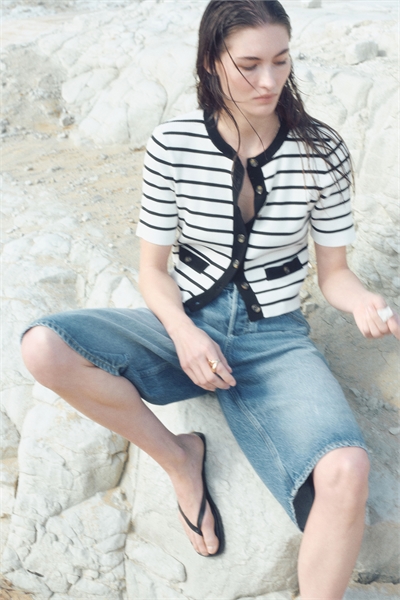 Короткий вязаный кардиган в рубчик 1282067005