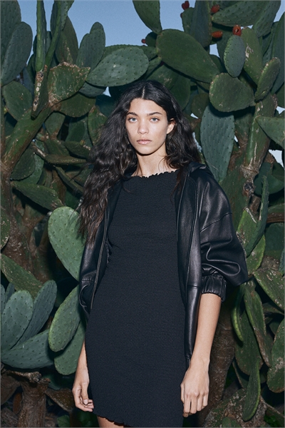 Платье с оверлочными деталями 1269445001