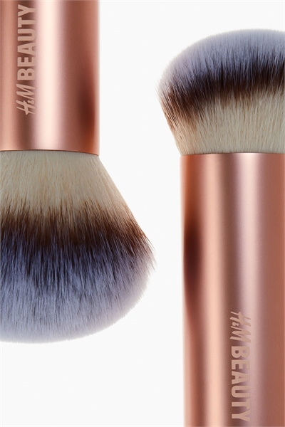 Дуэт кистей для бронзера 1256977001